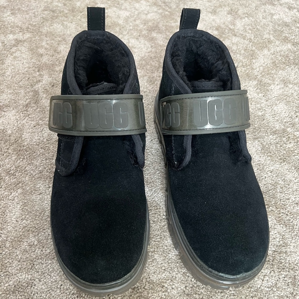 UGG Nuemel Clear Chukka